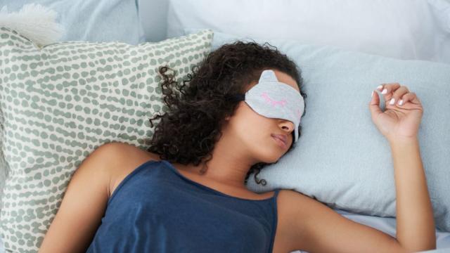 Проучване: Маската за очи по време на сън подобрява паметта и бдителността