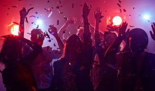 <p>Заведенията с поредни искания към Ангелов и Николова</p>