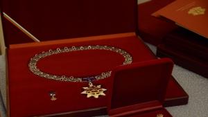 златен век награда