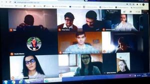 Школа по презентиране