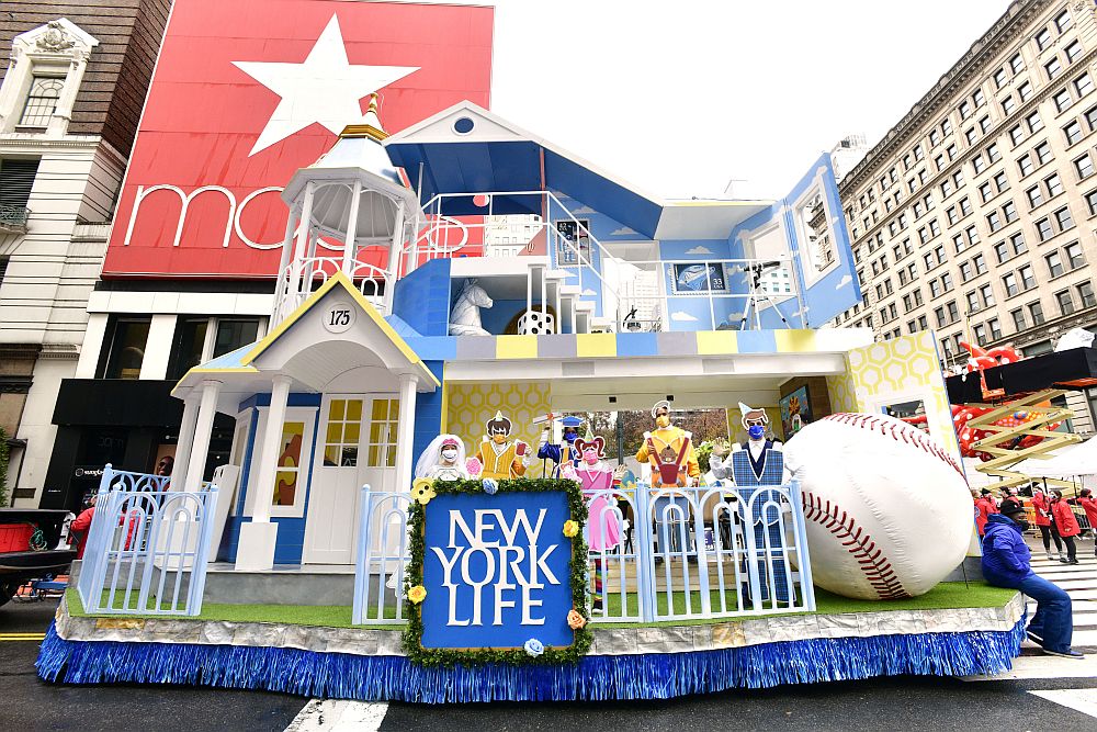 Традиционният парад в Ню Йорк за Деня на благодарността