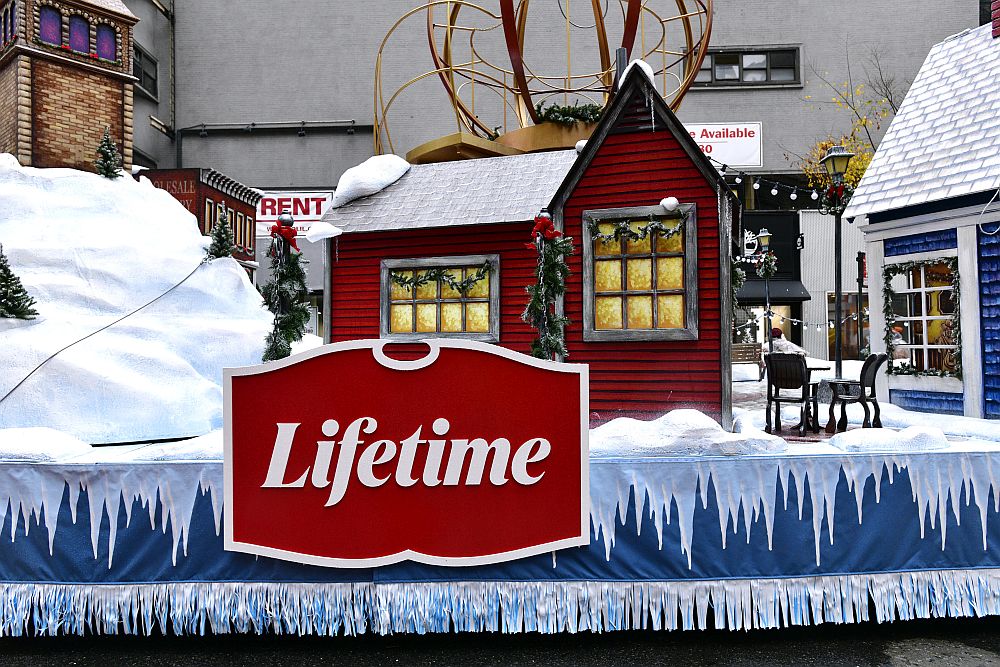 Традиционният парад в Ню Йорк за Деня на благодарността