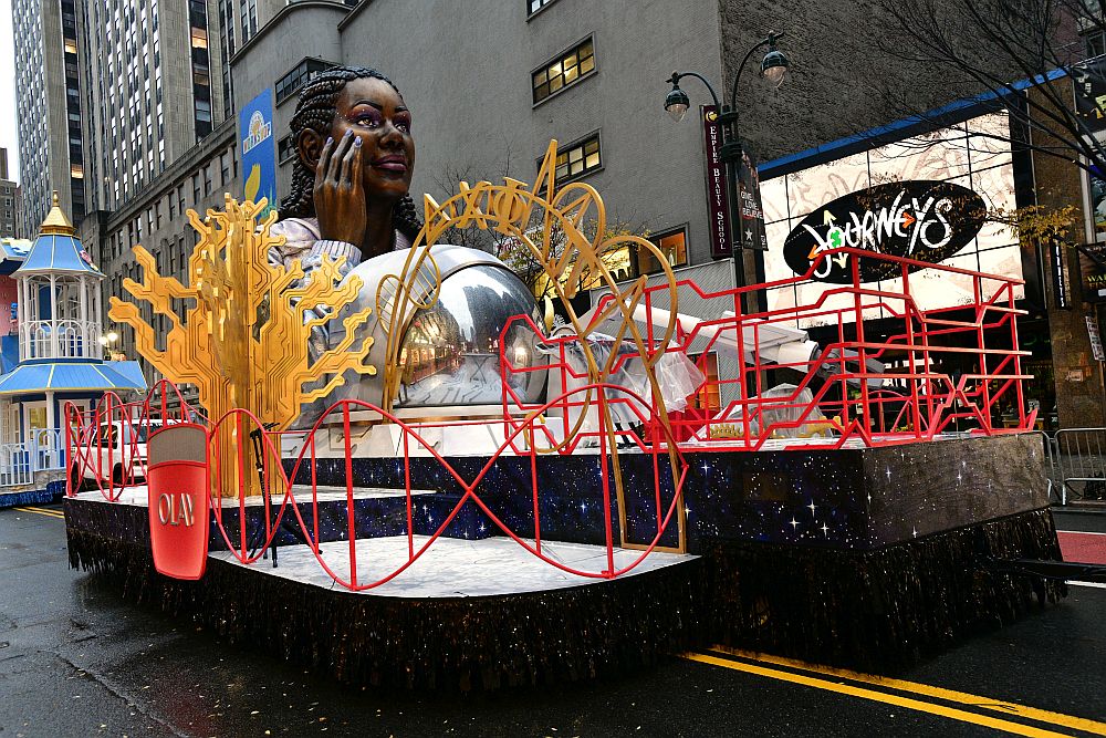 Традиционният парад в Ню Йорк за Деня на благодарността