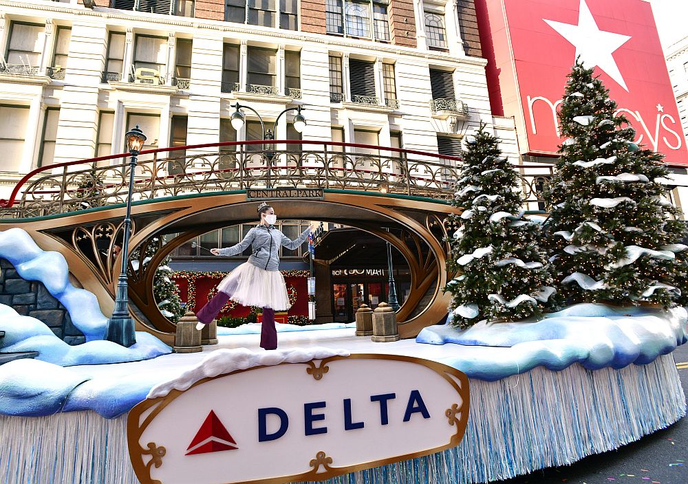 Традиционният парад в Ню Йорк за Деня на благодарността