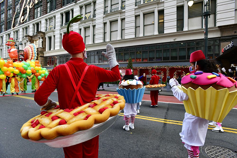 Традиционният парад в Ню Йорк за Деня на благодарността