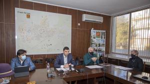 вносители на проект