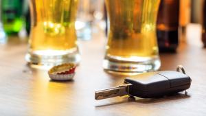 Хванаха 24 годишен мъж да шофира след употреба на алкохол два пъти