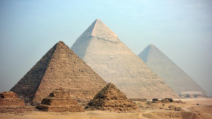 Как са построени пирамидите: Древни свитъци разкриват тайни