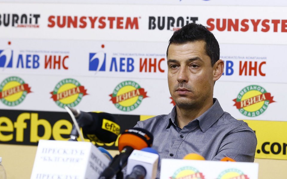 Младият играч на Етър Стелиян Добрев ще остане в отбора