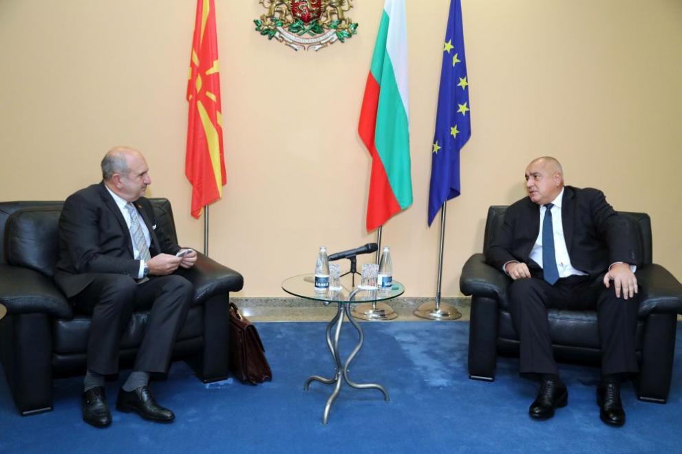 Бойко Борисов прие спецпратеникът на РСМ в България Владо Бучковски