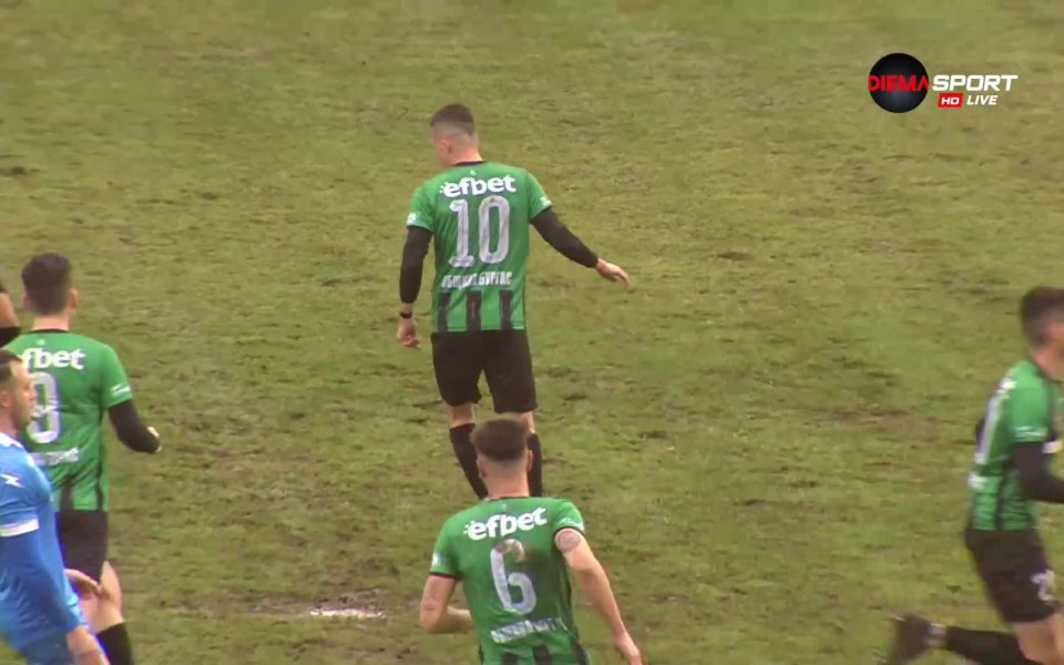 Нефтохимик - Спортист Своге 2:4 /репортаж/ .native-ad-suggested-news { position: relative;