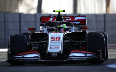 Първата свободна тренировка бе много специална за F1 Дебют направи