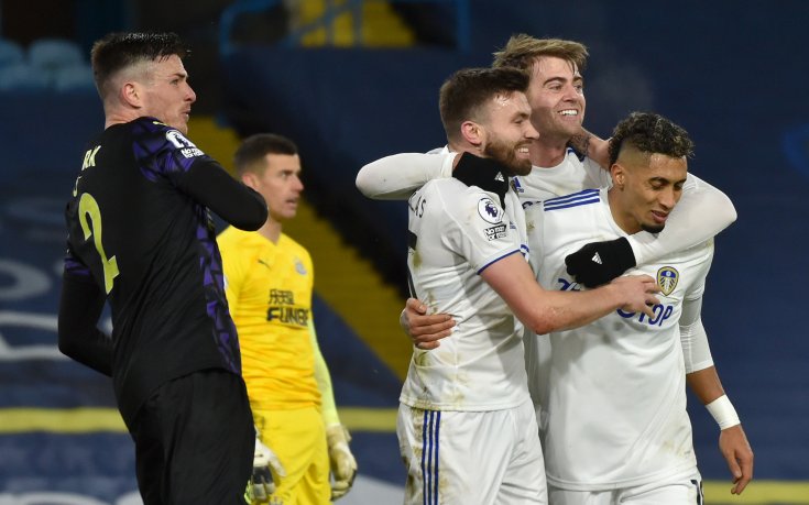 Лийдс разгроми Нюкасъл в зрелищен мач