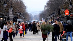 Близо 60 на сто от българите очакват че следващата година