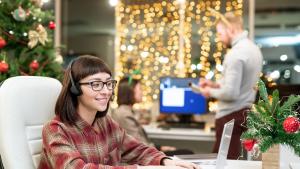 празници Коледа работа