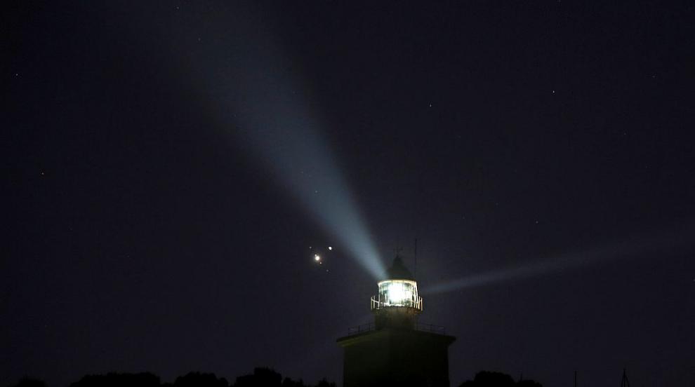 Юпитер и Сатурн направиха ярко шоу в небето (ГАЛЕРИЯ)