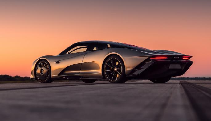  McLaren Speedtail