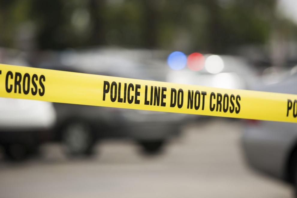 В Минеаполис полицаи застреляха съмнителен мъж, открил пръв стрелба при проверка