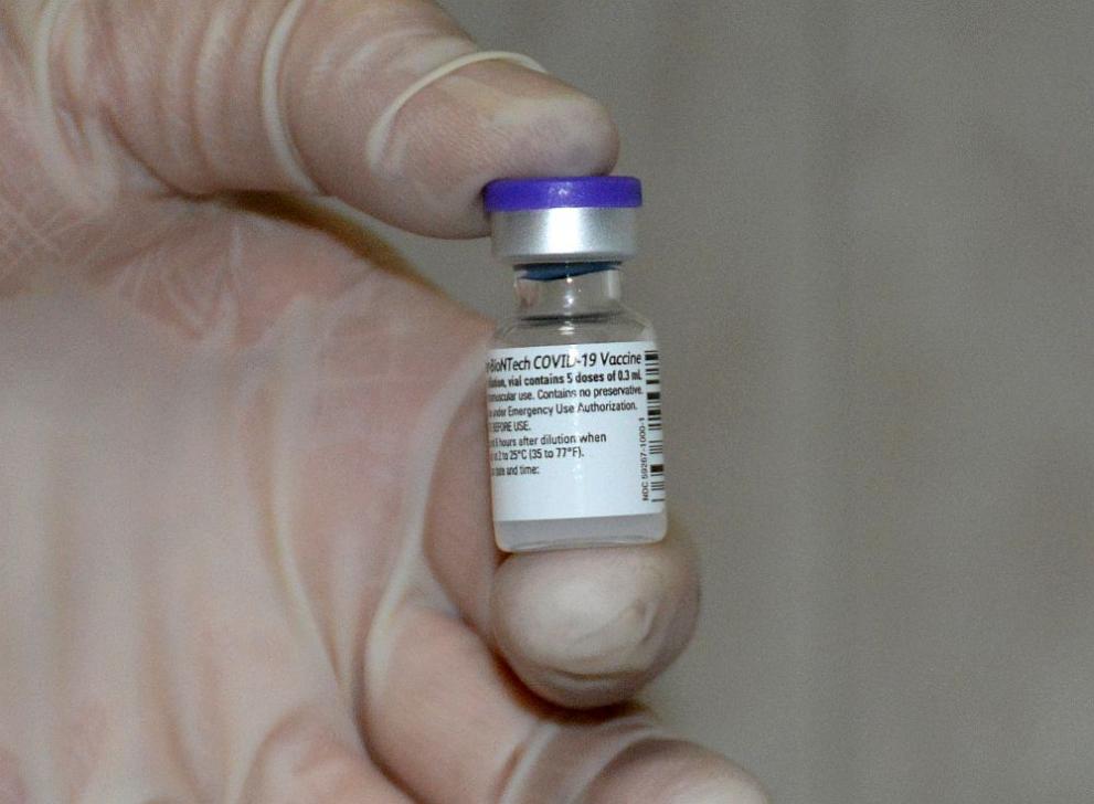 Европейската агенция по лекарствата получи заявка за одобрението на трета ваксина срещу коронавируса