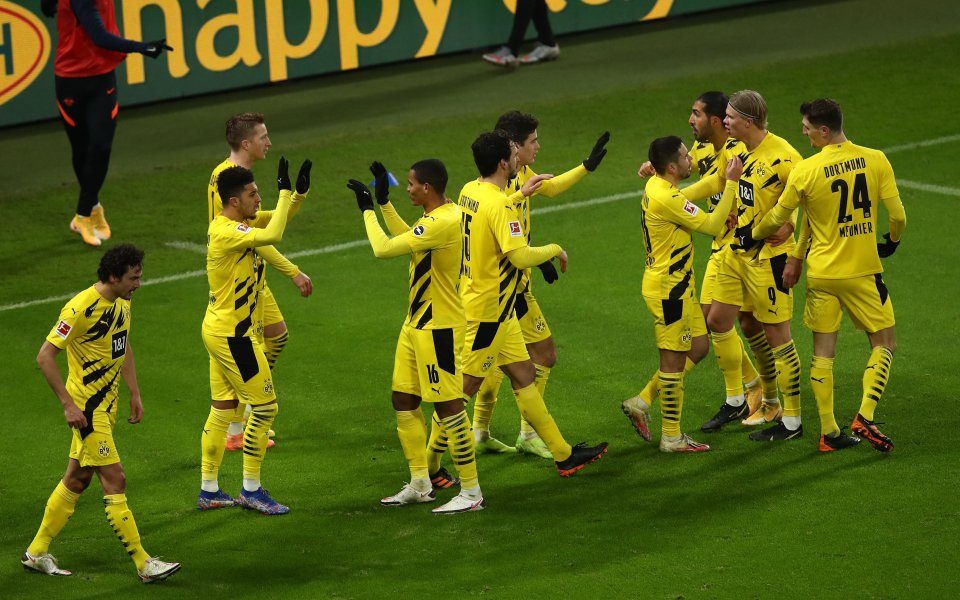 Отборите на РБ Лайпциг и Борусия Дортмунд играят при резултат