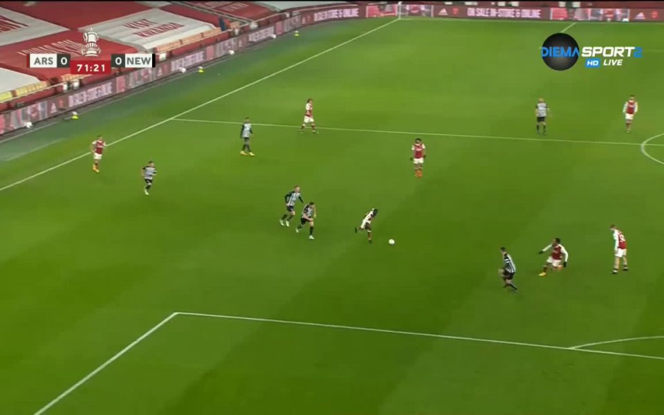 Вижте най-интересните моменти от успеха на Арсенал с 2:0 над