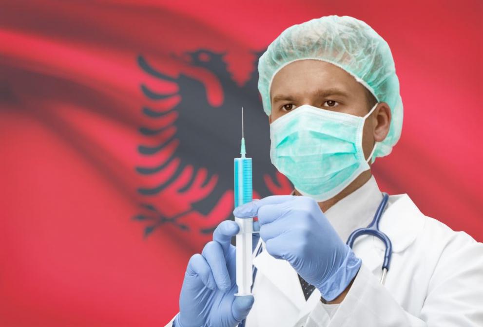 От стадион ще започне ваксинирането в Албания