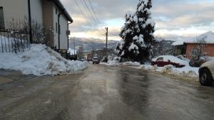 улица Изток Габрово лед