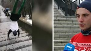 мъж стъпала изкачване ръце