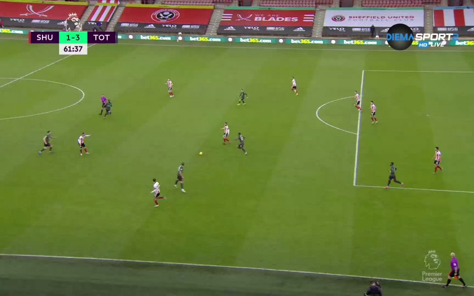 Шефилд Юнайтед - Тотнъм 1:3 /репортаж/ function showNative(obj) { setTimeout(function