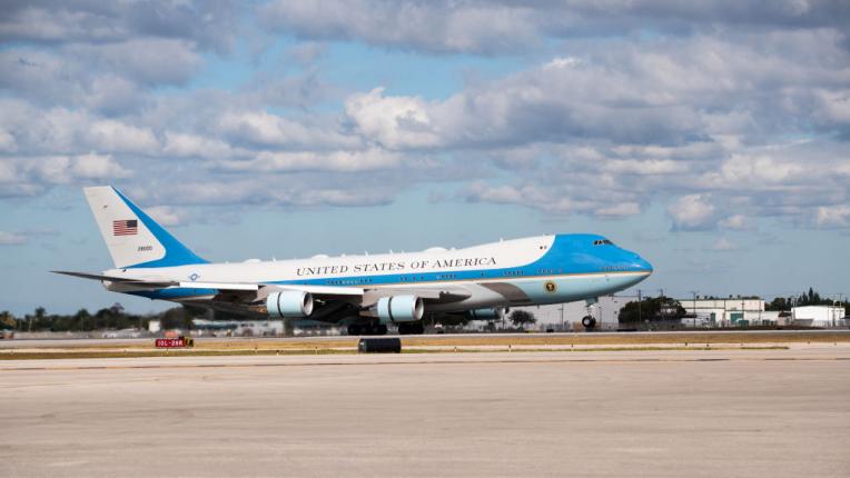  Мелания Тръмп се завръща към 