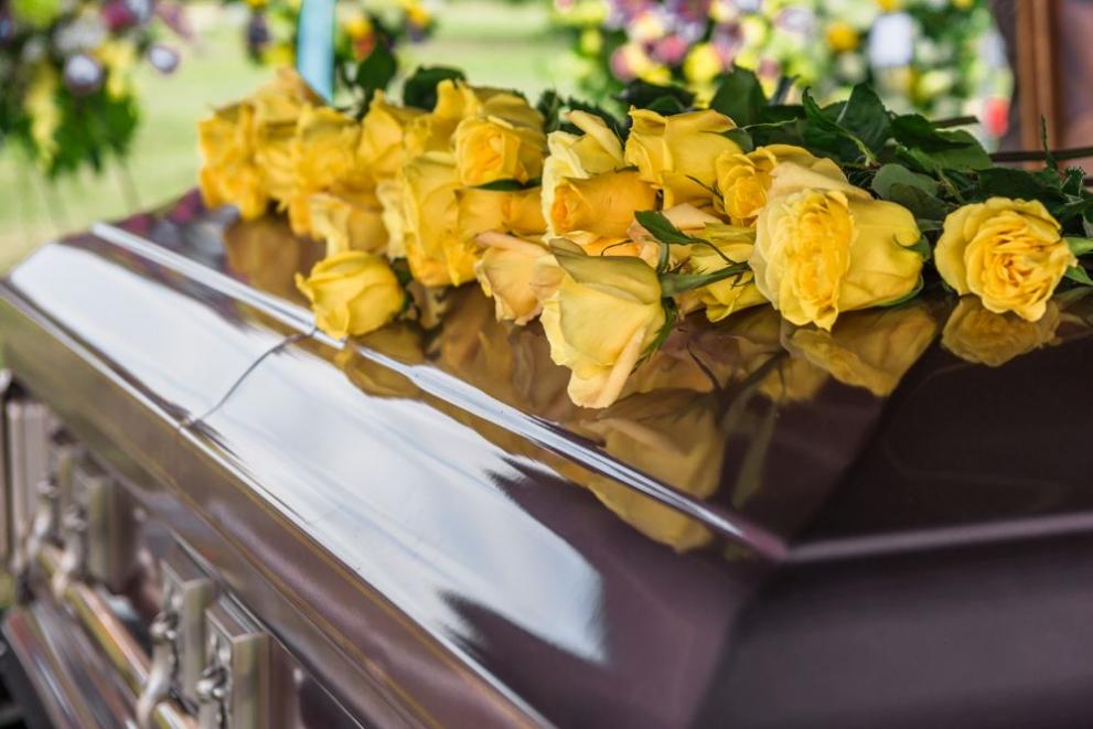 Считаната за мъртва и погребана в запечатан ковчег Рохелия се завърна жива и здрава в старческия дом