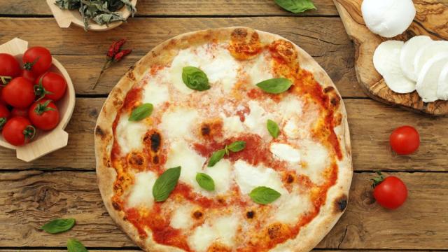 Откриха как е изглеждала пицата преди 2000 години (ВИДЕО)