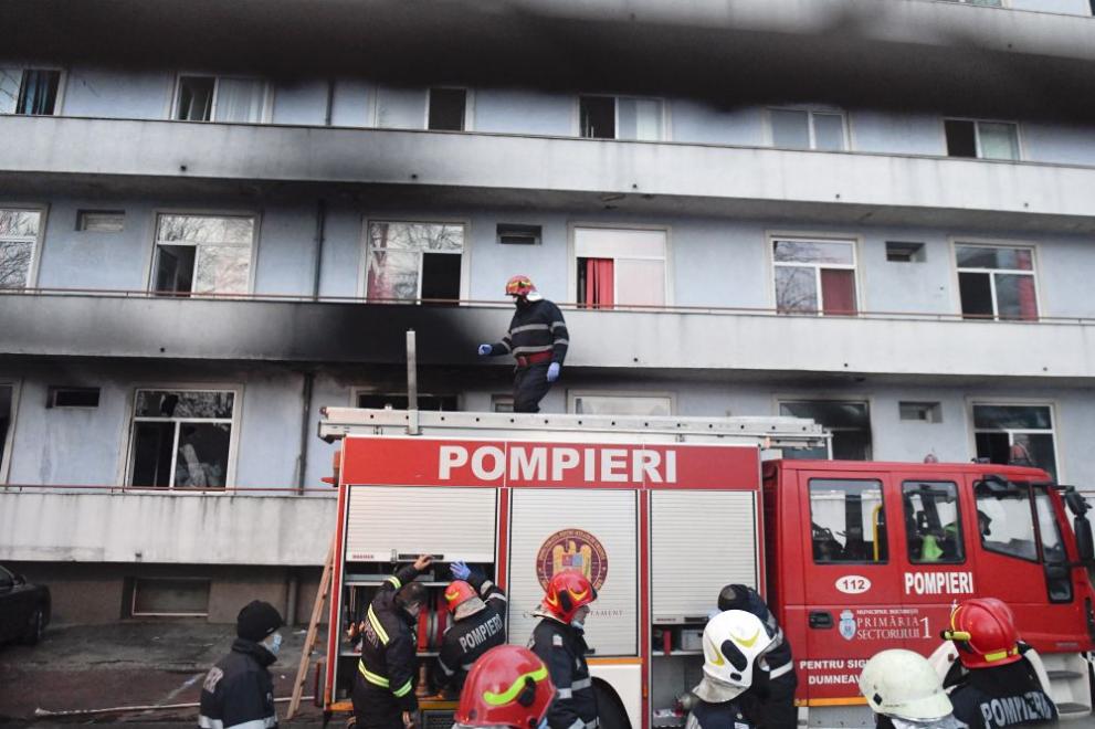 Жертвите на пожара в инфекциозната болница в Букурещ станаха шест