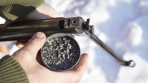 Простреляха смъртоносно 29 годишен мъж по време на лов в Кърджалийско