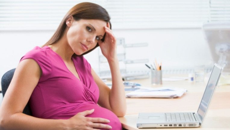 майчинство бременност жена
