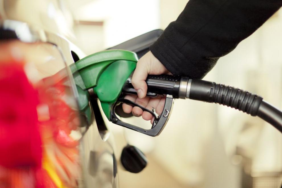 Според някои експерти цената на горивата тръгна нагоре заради COVID-19