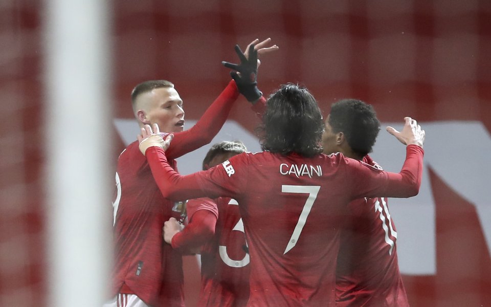 Отборът на Манчестър Юнайтед се добра до четвъртфиналите във ФА