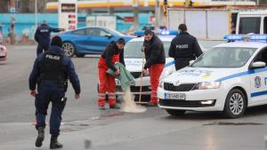 Шофьор на камион блъсна пешеходец и избяга