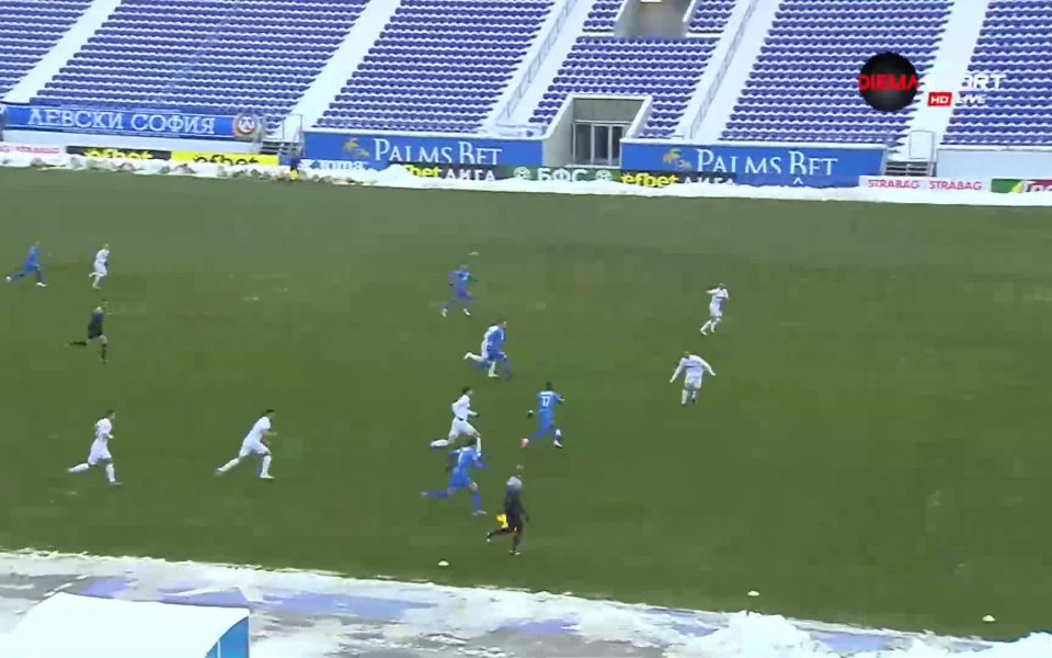 Левски - Монтана 1:0 /първо полувреме/ function showNative(obj) { setTimeout(function