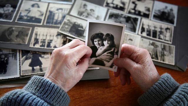 Учени изследват как се формират спомените