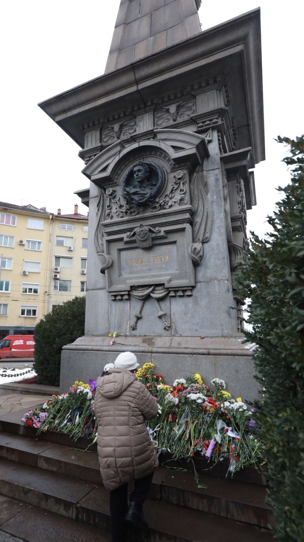 паметник Васил Левски