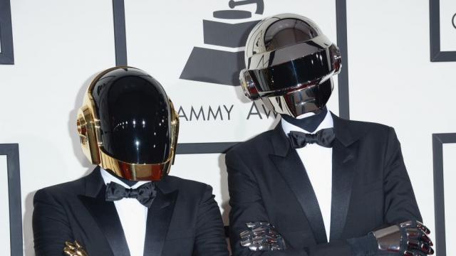 Електронният дует Daft Punk се разпадна (ВИДЕО)