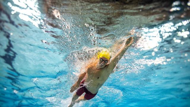 Плуването в открити води крие сериозен риск за здравето