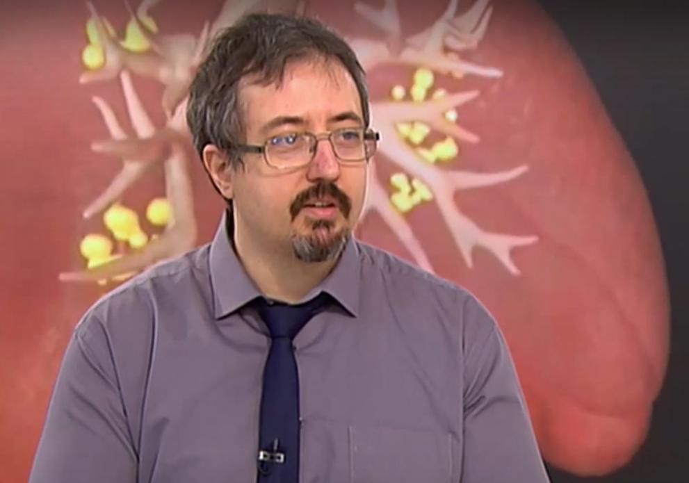 Ефективното репродуктивно число вече достигна до единица, то отразява събития от