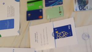 Пресякоха търговия с фалшиви американски и български документи за самоличност