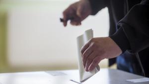 На предсрочните парламентарни избори на 2 октомври право да гласуват
