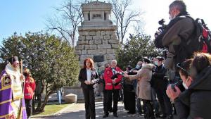 Илияна Йотова