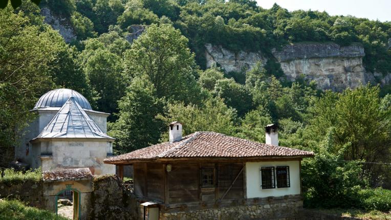 Вълшебните места в България, които сбъдват желания и лекуват