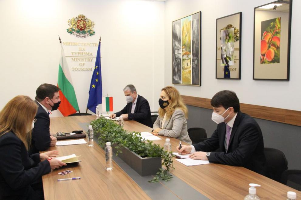 Deputy Prime Minister and Minister of Tourism Mariana Nikolova at a meeting with Rob Dixon, Ambassador of the United Kingdom of Great Britain and Northern Ireland in Sofia