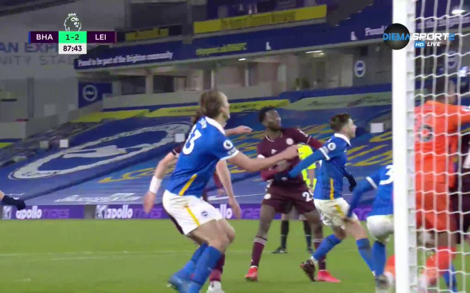 Брайтън - Лестър 1:2 /репортаж/ function showNative(obj) { setTimeout(function ()